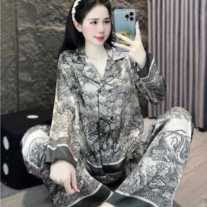 Elegant Gray Women's Pajama Set